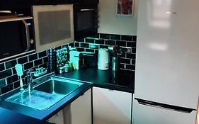 Beau Studio De 25M², Derriere Les Champs Elysees